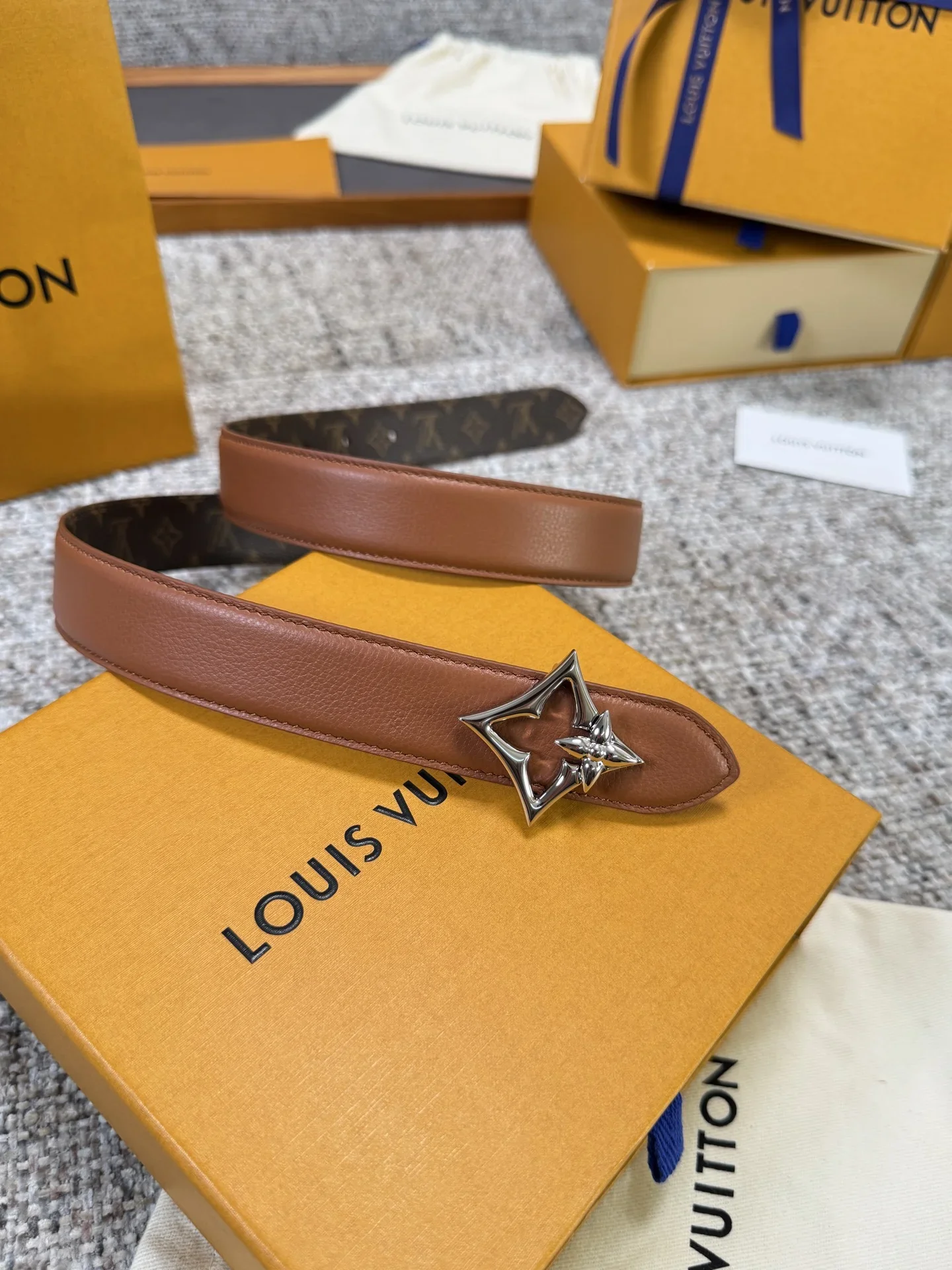 LV Belts 3.0cm Width 160202607050609