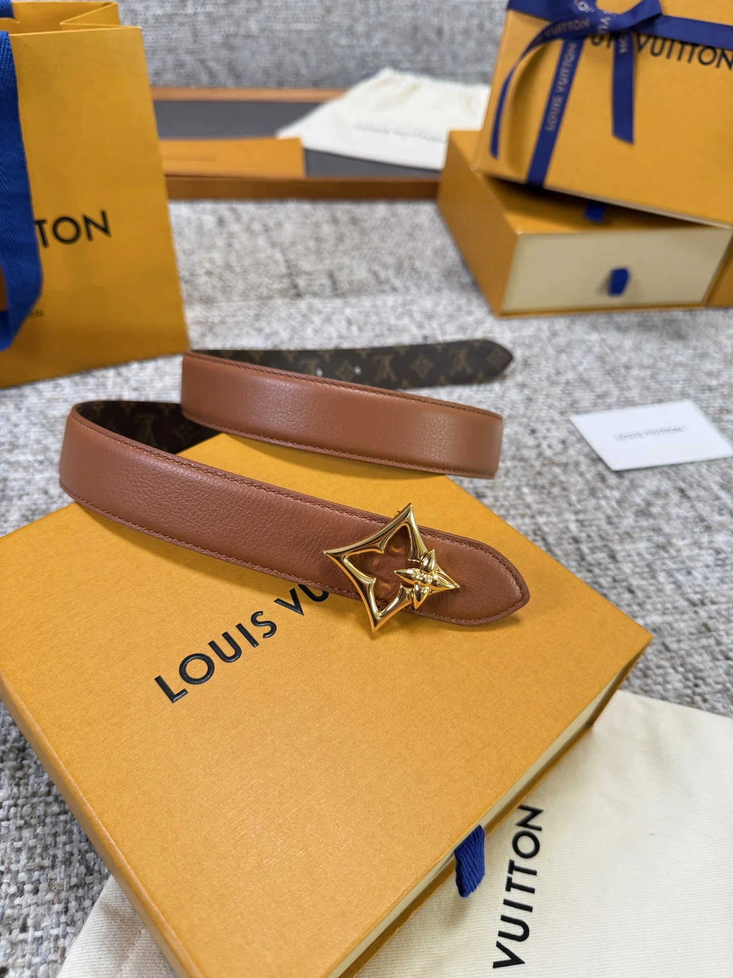 LV Belts 3.0cm Width 160202607050610