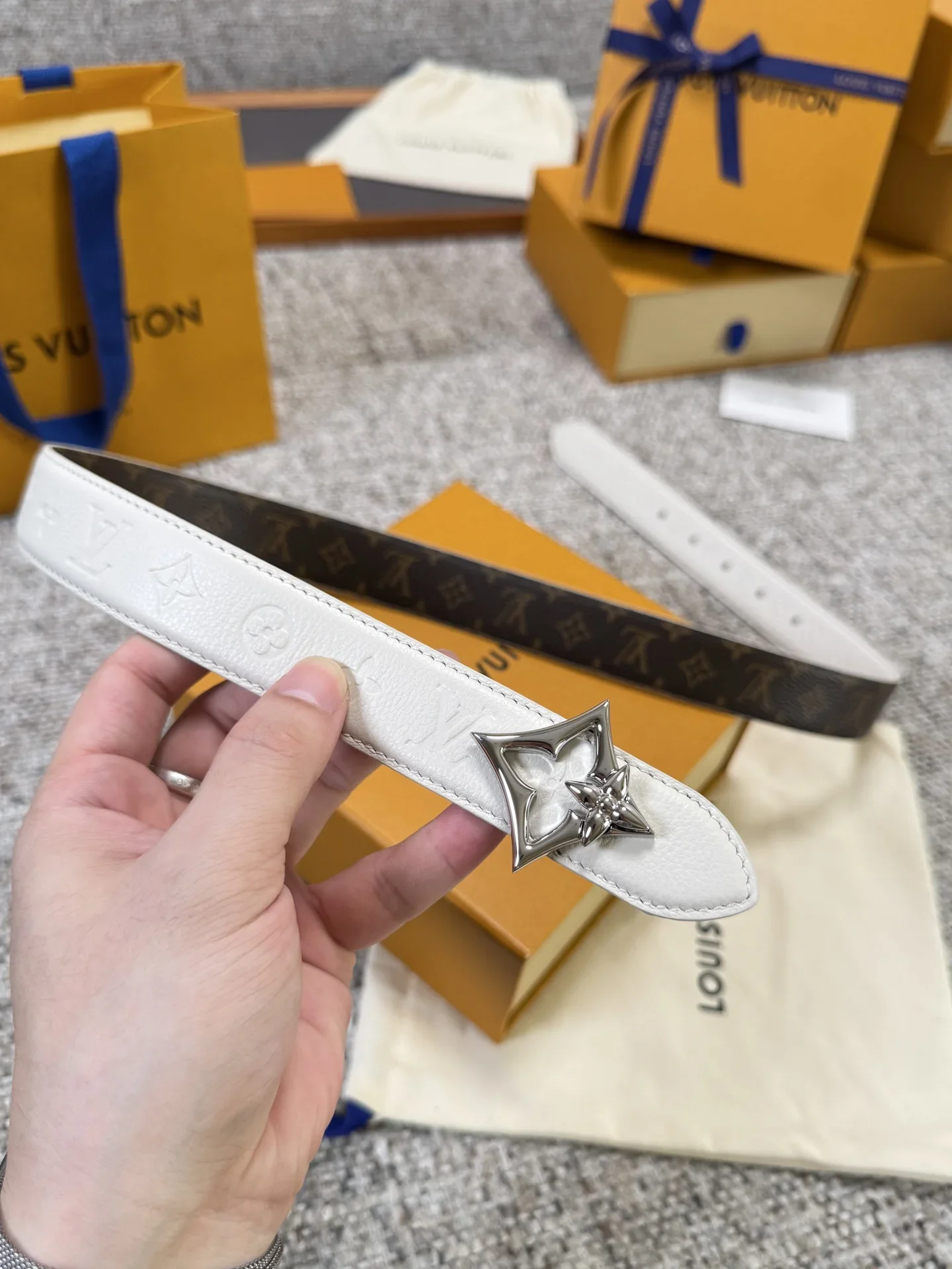 Alternative view of LV Belts 3.0cm Width 160202607050645