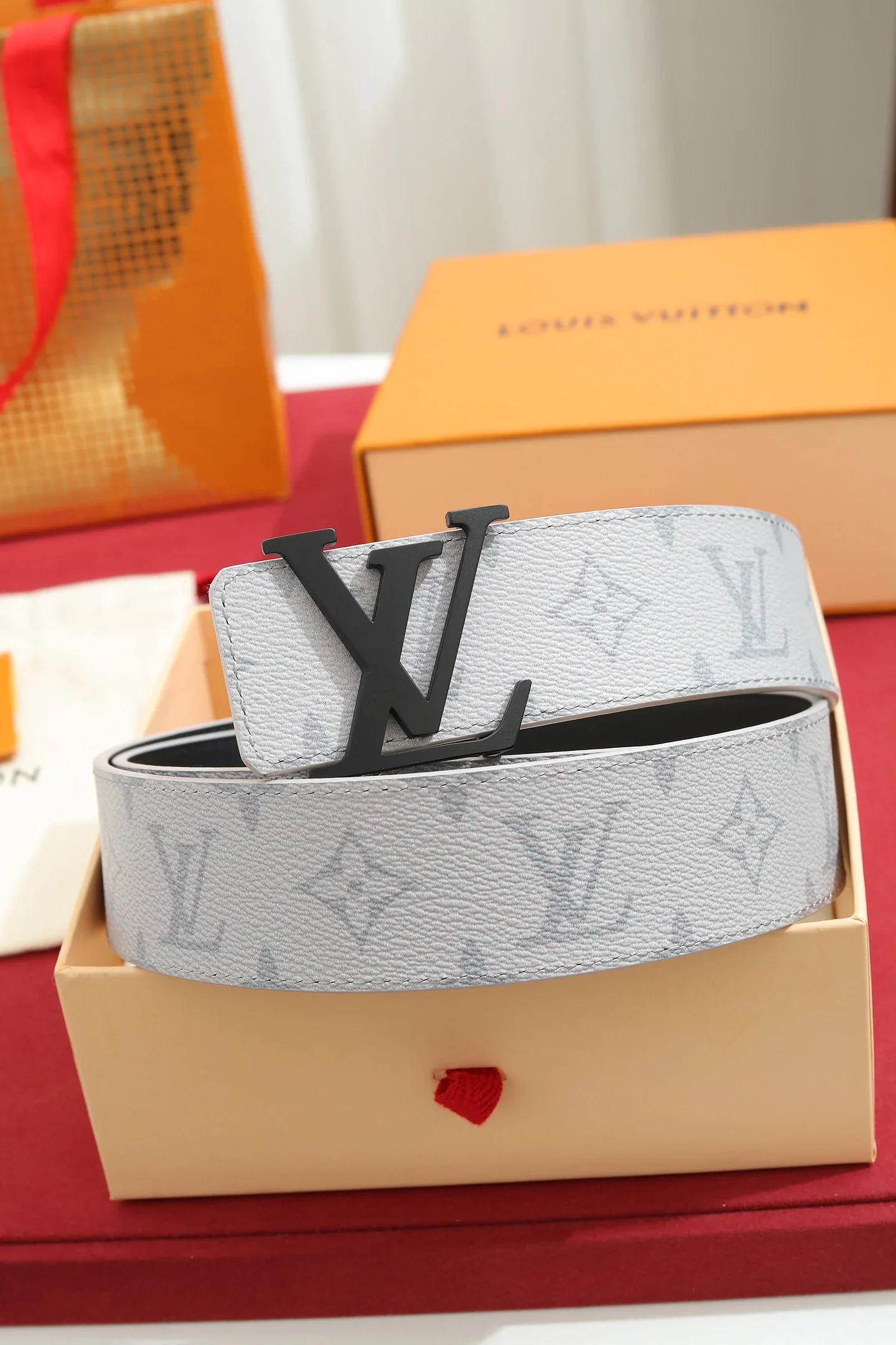 LV Belts 4.0cm Width 220202607050541