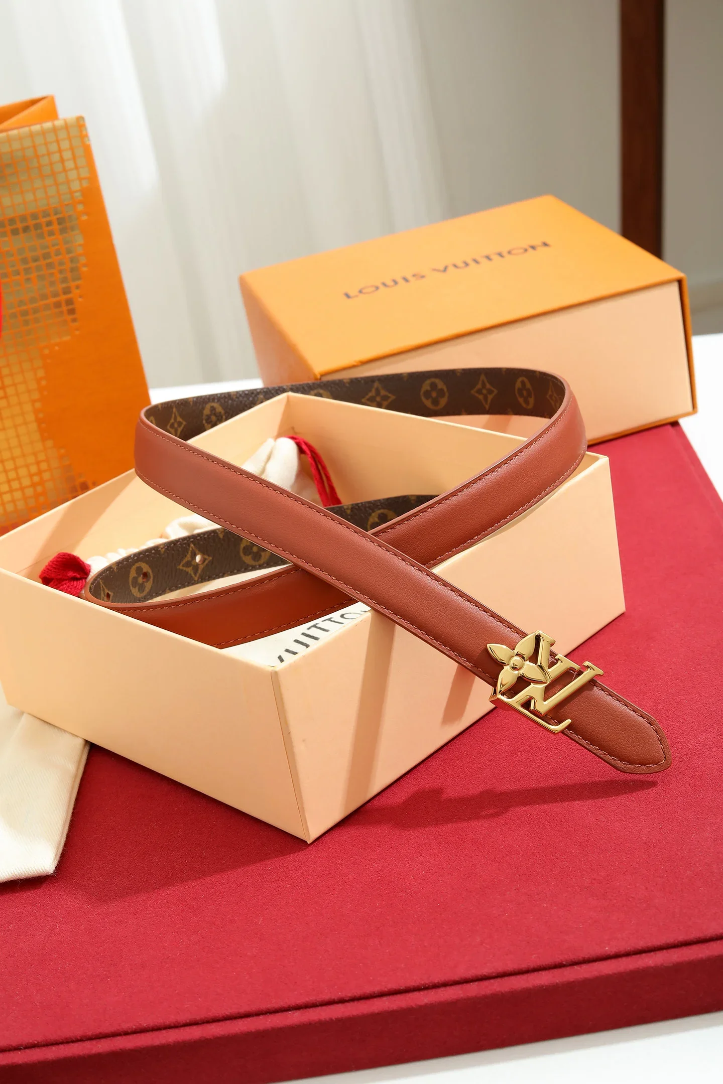 Alternative view of LV Belts Calf Leather Canvas 180202607050622
