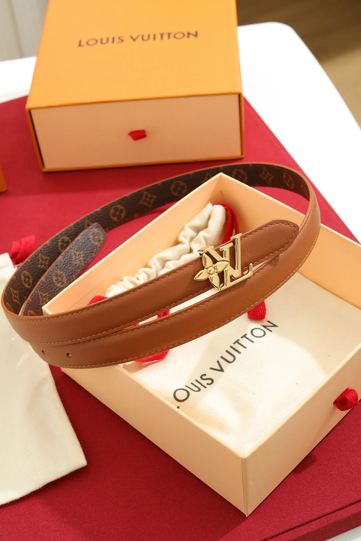Alternative view of LV Belts Calf Leather Canvas 180202607050623