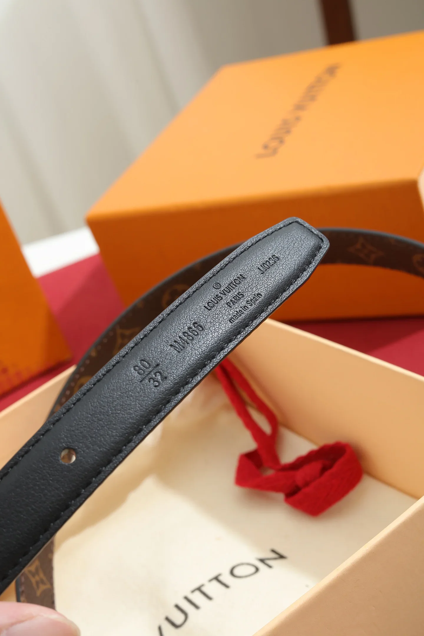 LV Belts Calfskin, Canvas 180202607050613