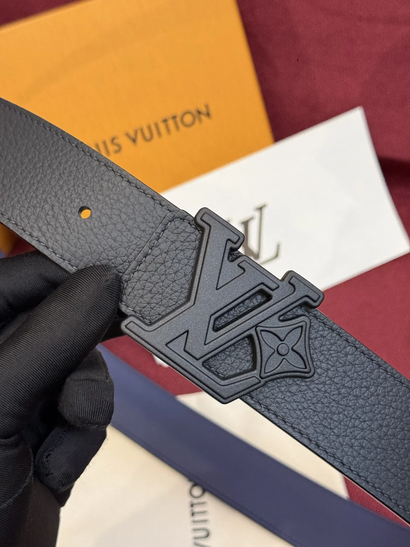 LV Belts Calfskin Leather 160202607050567