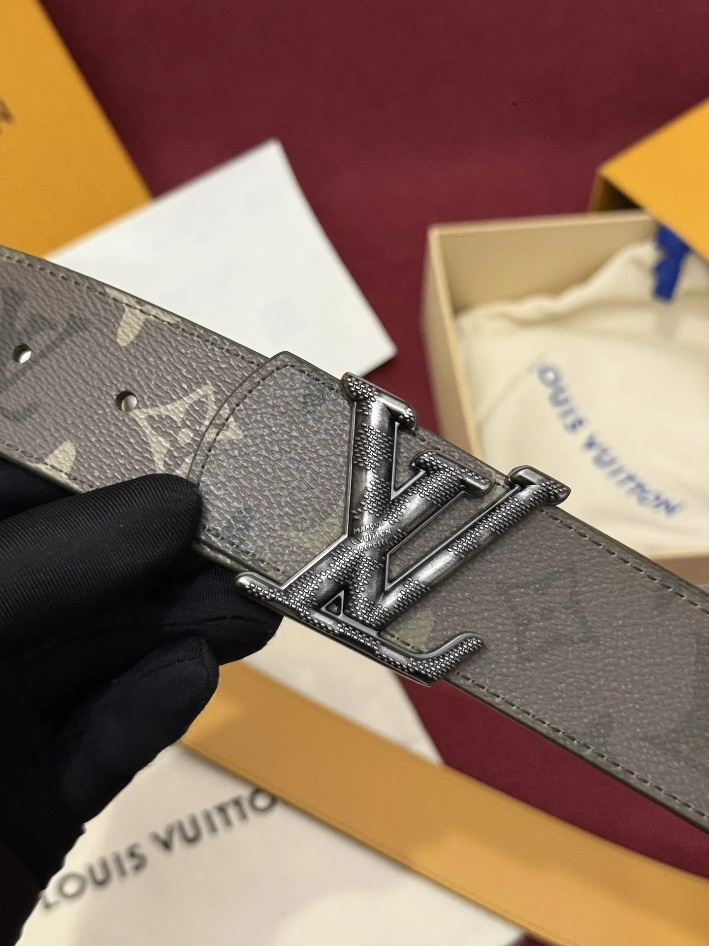 LV Belts Canvas & Leather 160202607050500