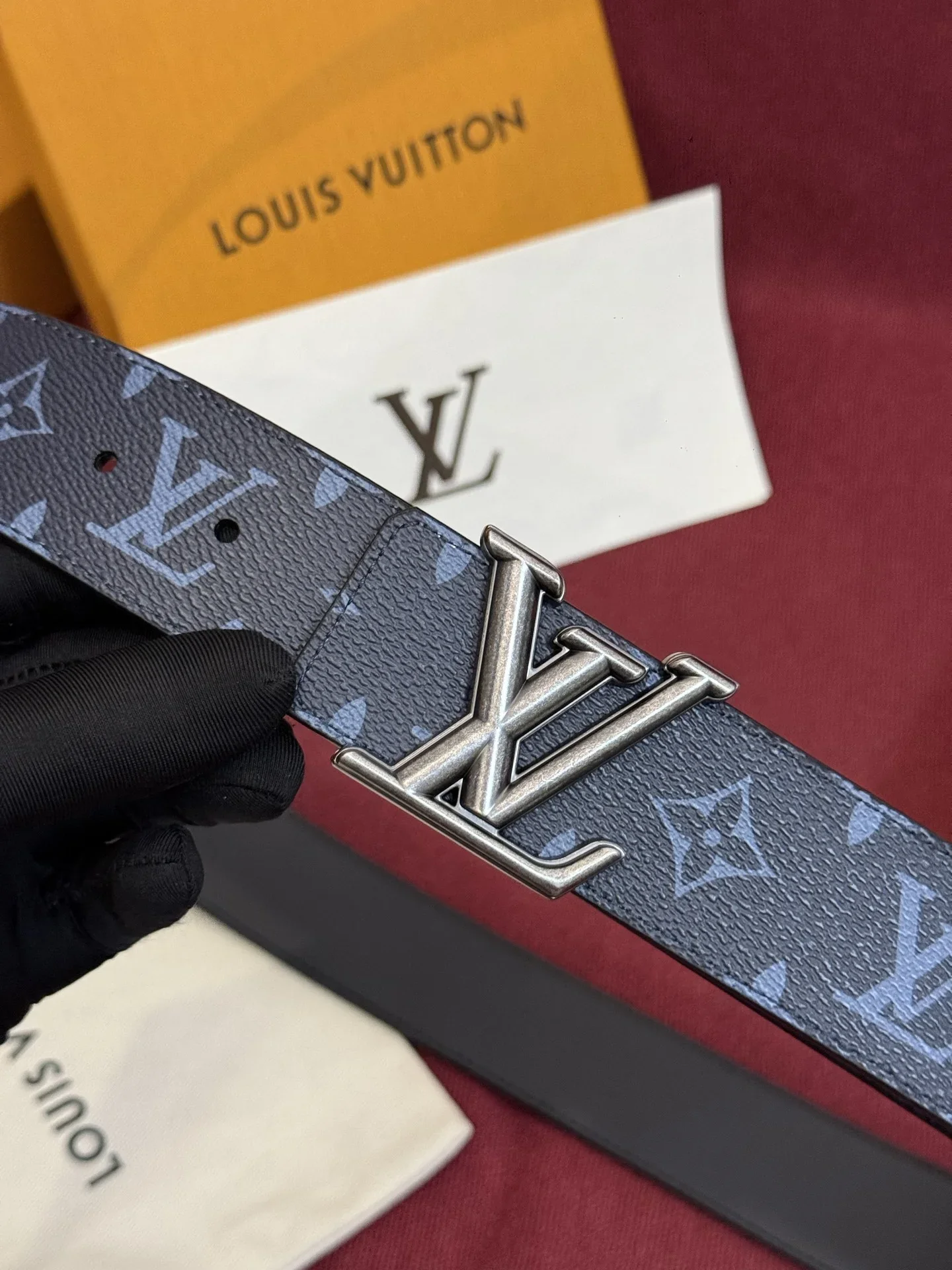 LV Belts Canvas & Leather 160202607050505