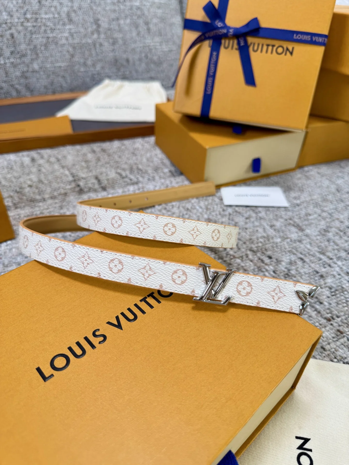 LV Belts Canvas Leather 2.0cm Width 160202607050815