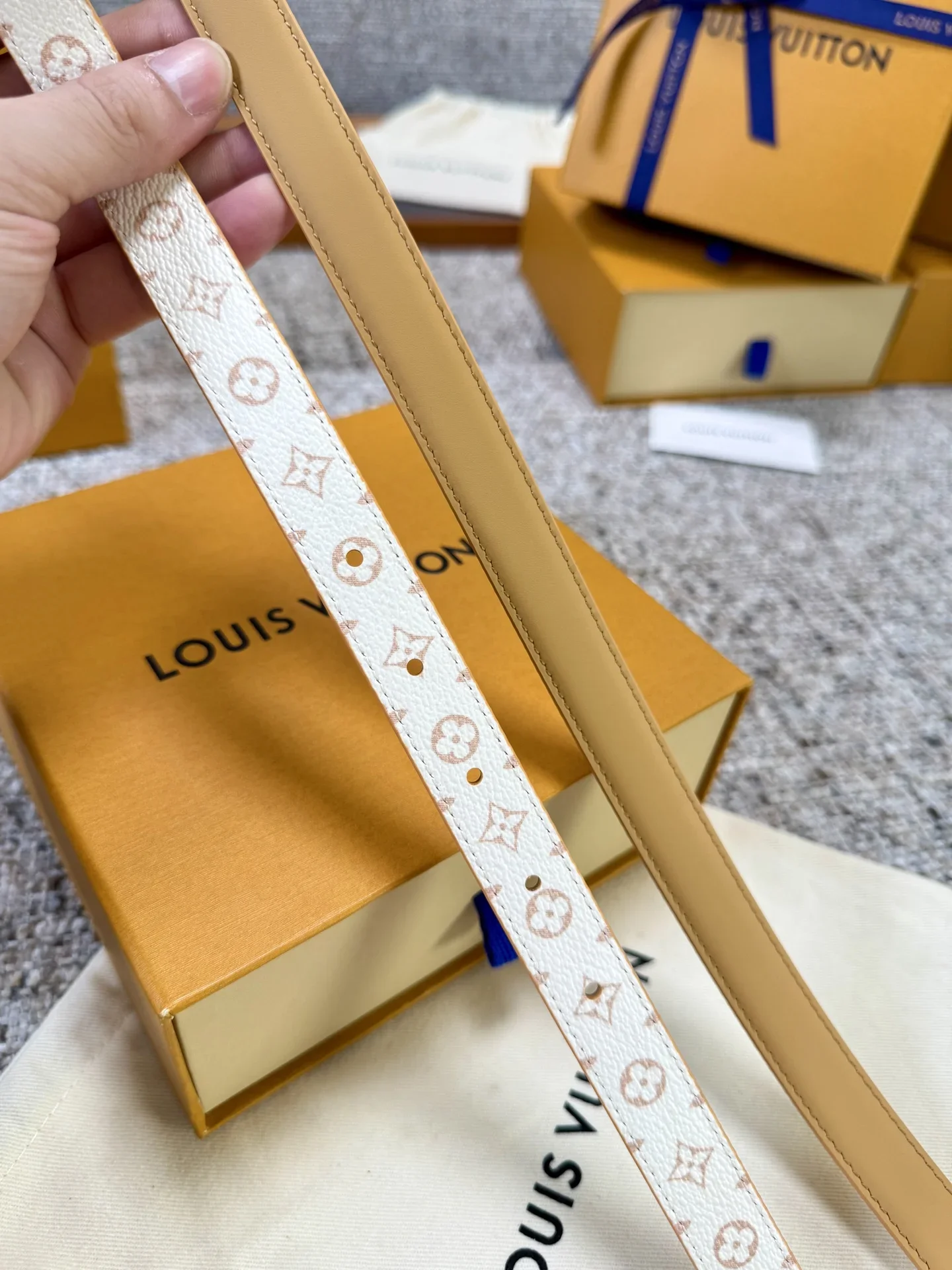 LV Belts Canvas Leather 2.0cm Width 160202607050815 - Image 8