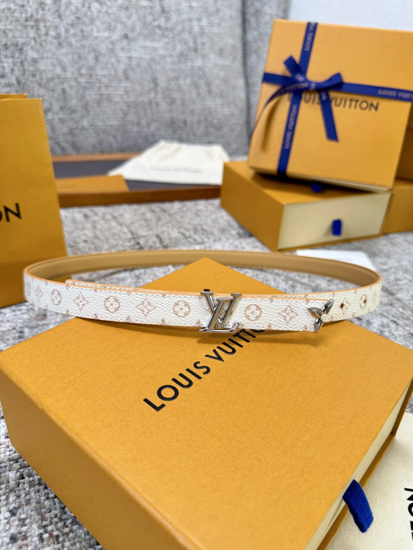 LV Belts Canvas Leather 2.0cm Width 160202607050815 - Image 9