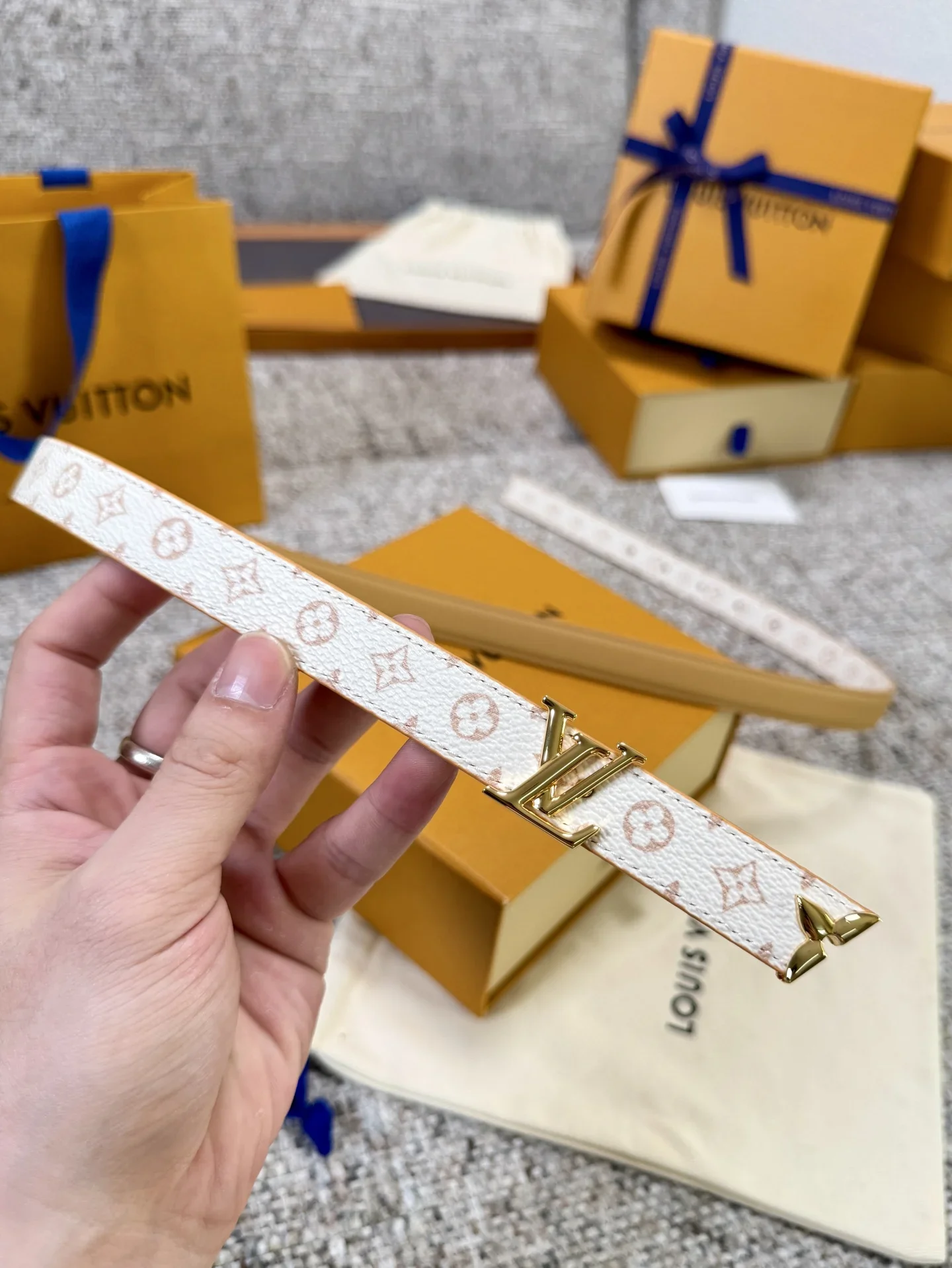 LV Belts Canvas Leather 2.0cm Width 160202607050817 - Image 2