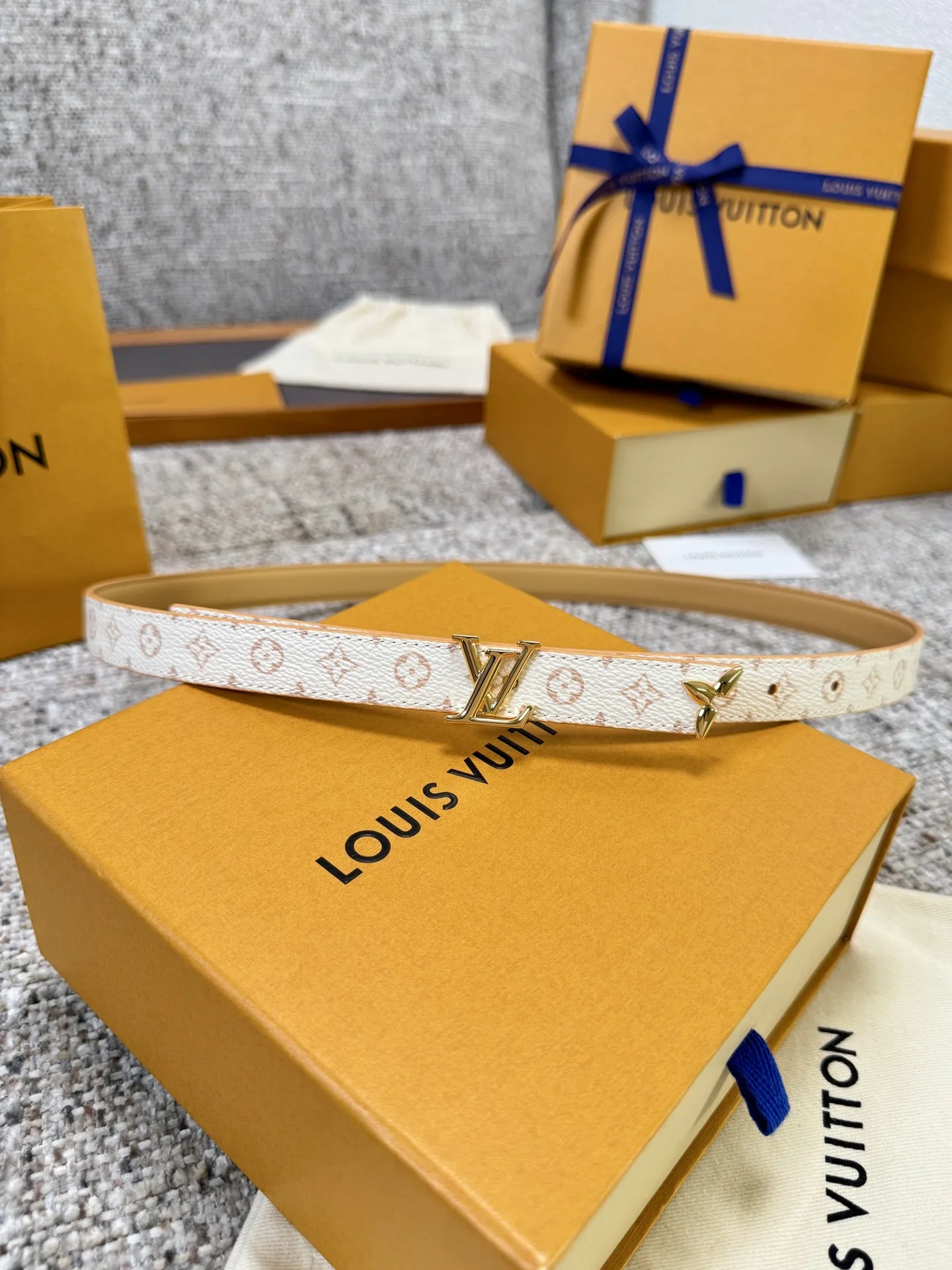 LV Belts Canvas Leather 2.0cm Width 160202607050817 - Image 9