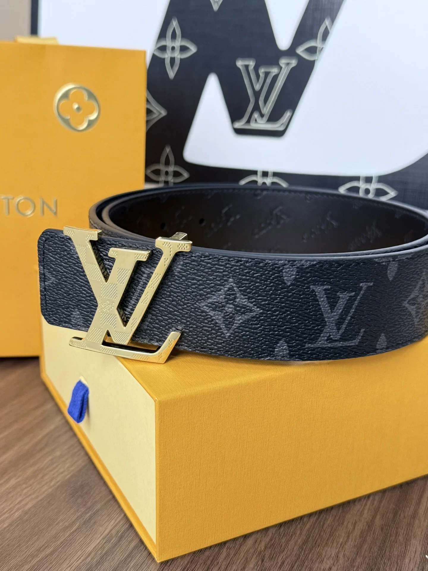 LV Belts Canvas Leather 40mm Width 160202607050810 - Image 3