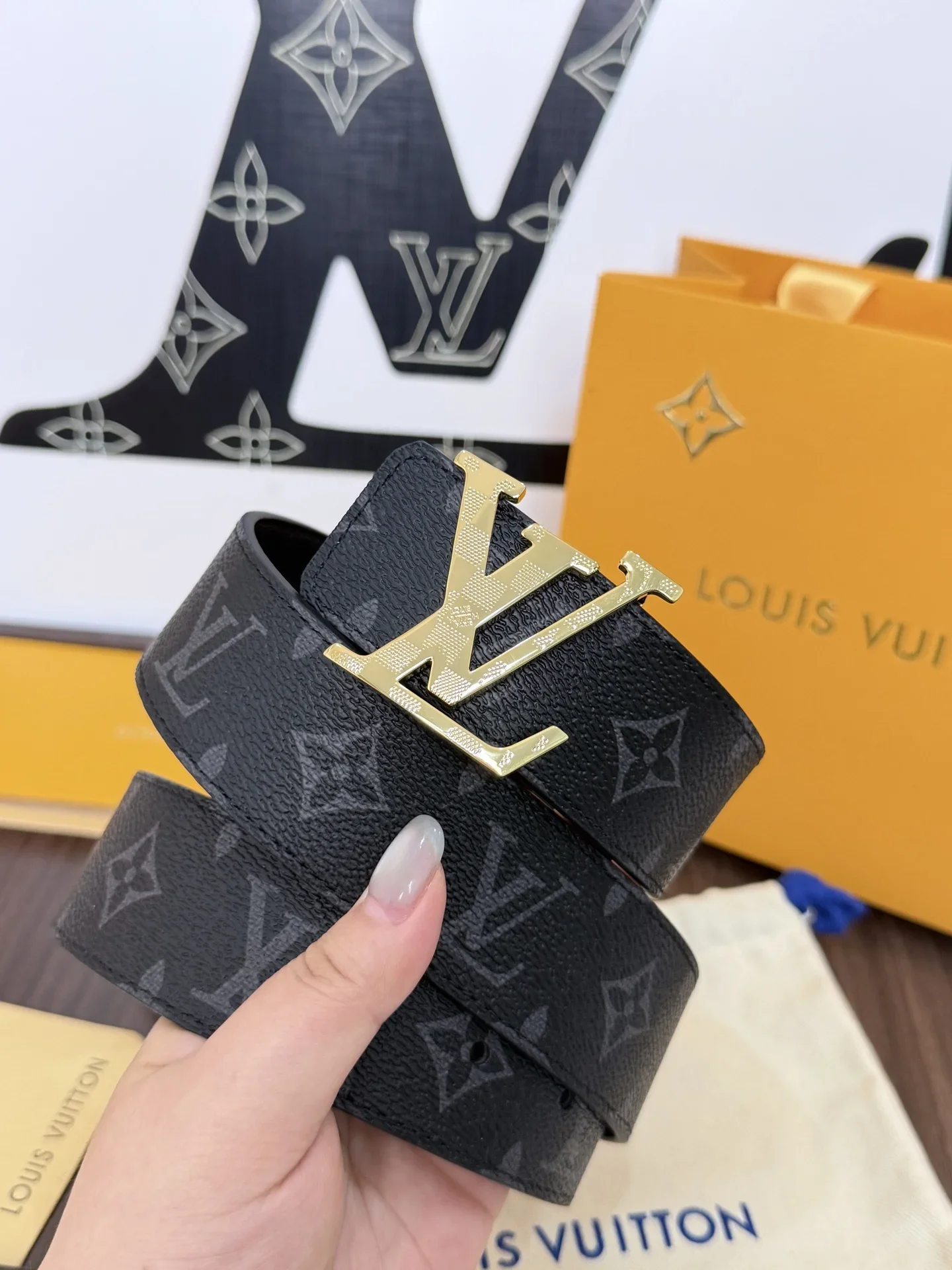 LV Belts Canvas Leather 40mm Width 160202607050810 - Image 4