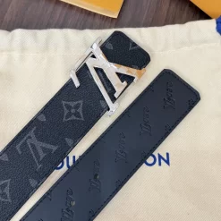 Alternative view of LV Belts Canvas Leather 40mm Width 160202607050813