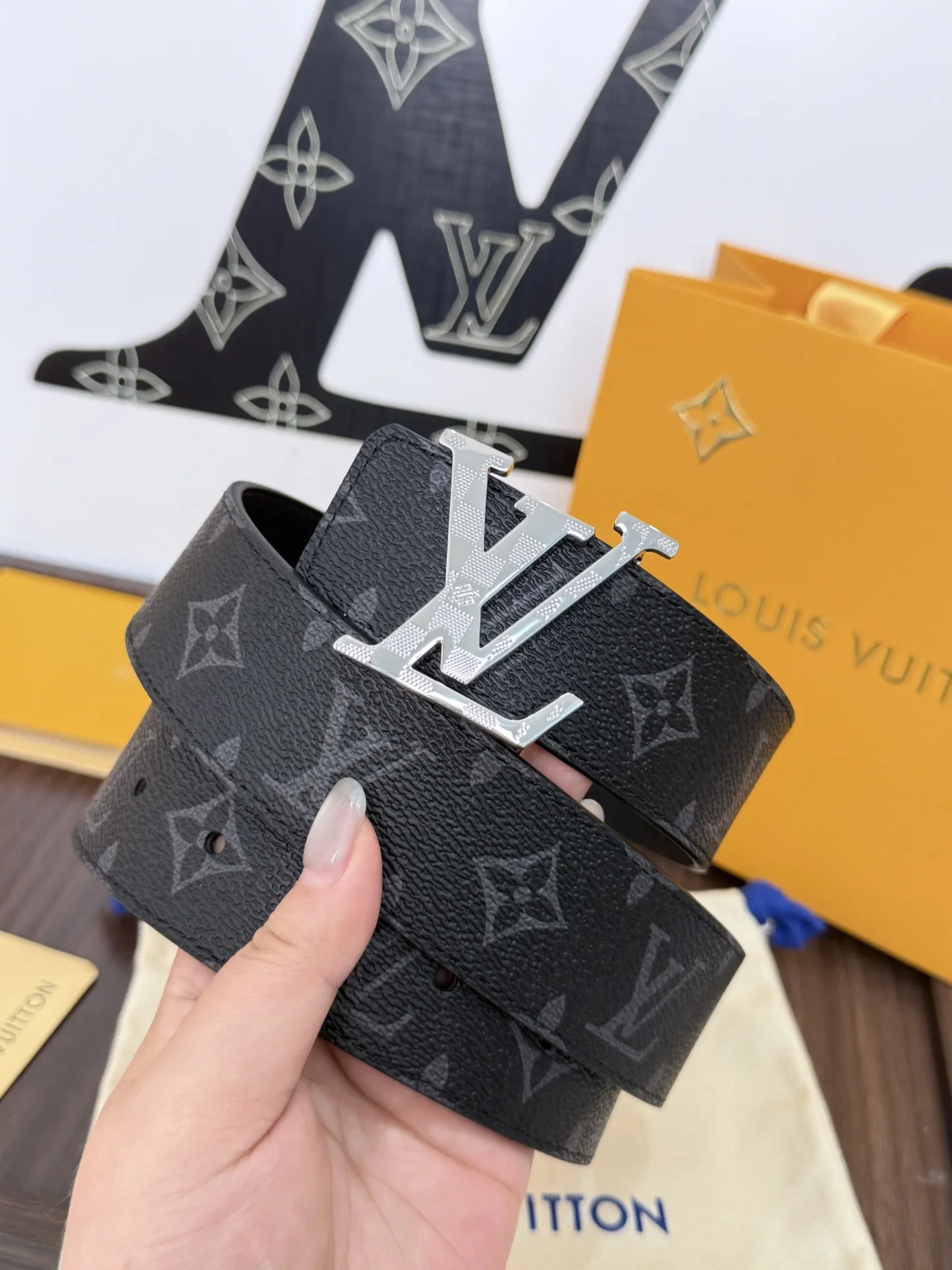 LV Belts Canvas Leather 40mm Width 160202607050813 - Image 4