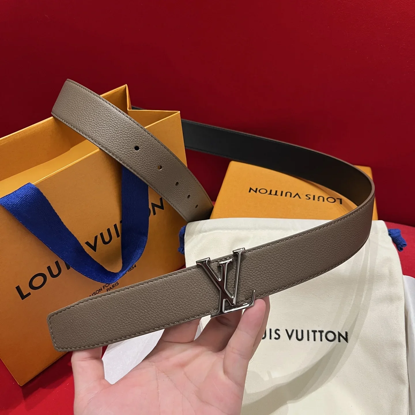 LV Belts Grained Calf Leather 35cm Width 240202607050614