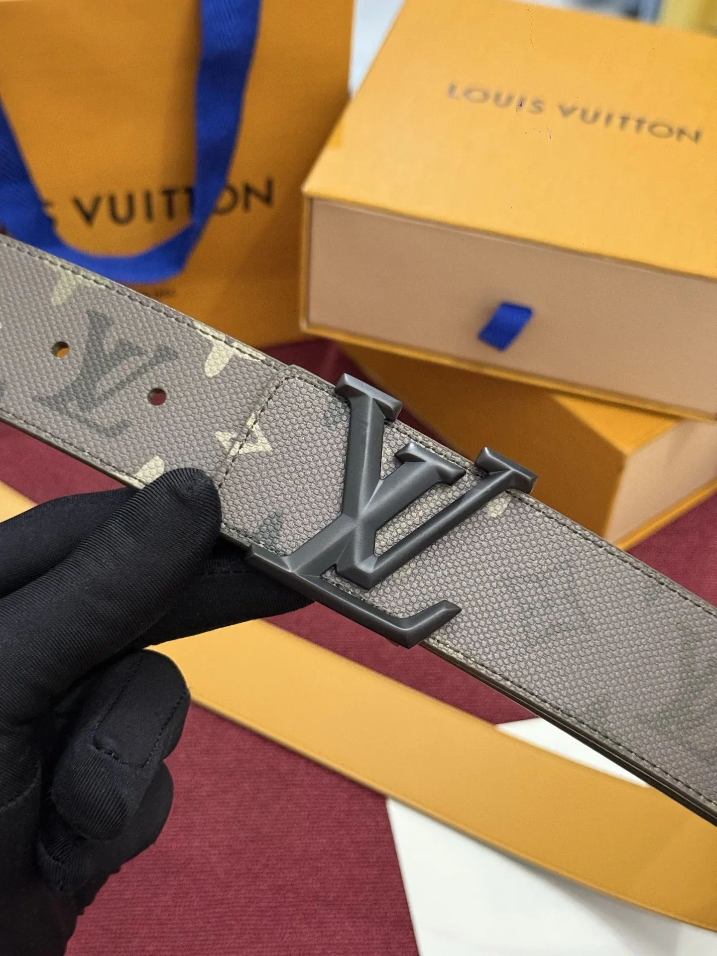 LV Belts Leather 160202607050524