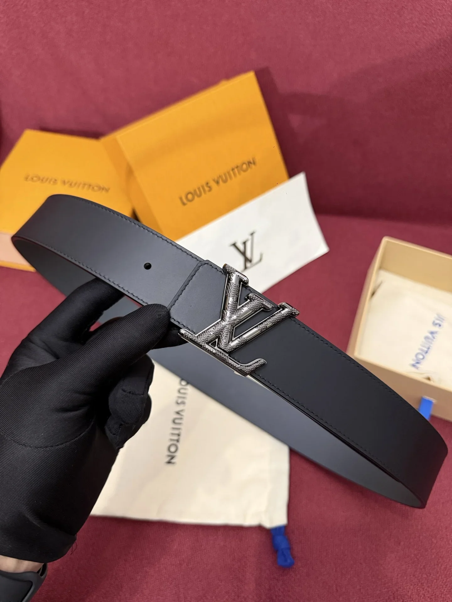 Alternative view of LV Belts Leather 160202607050599