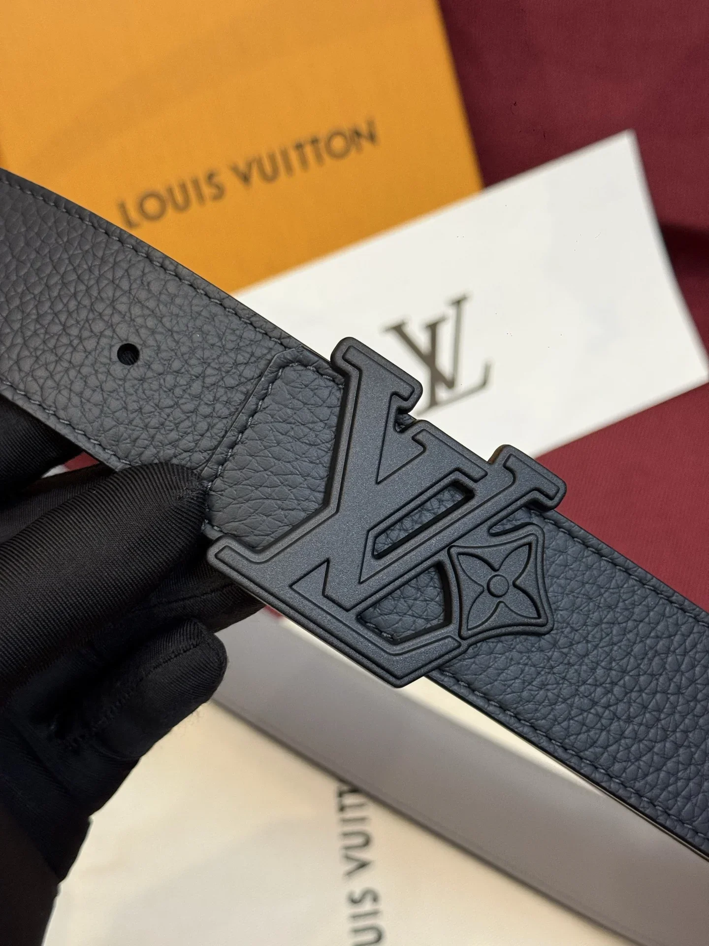 LV Belts Leather (Black) 160202607050659