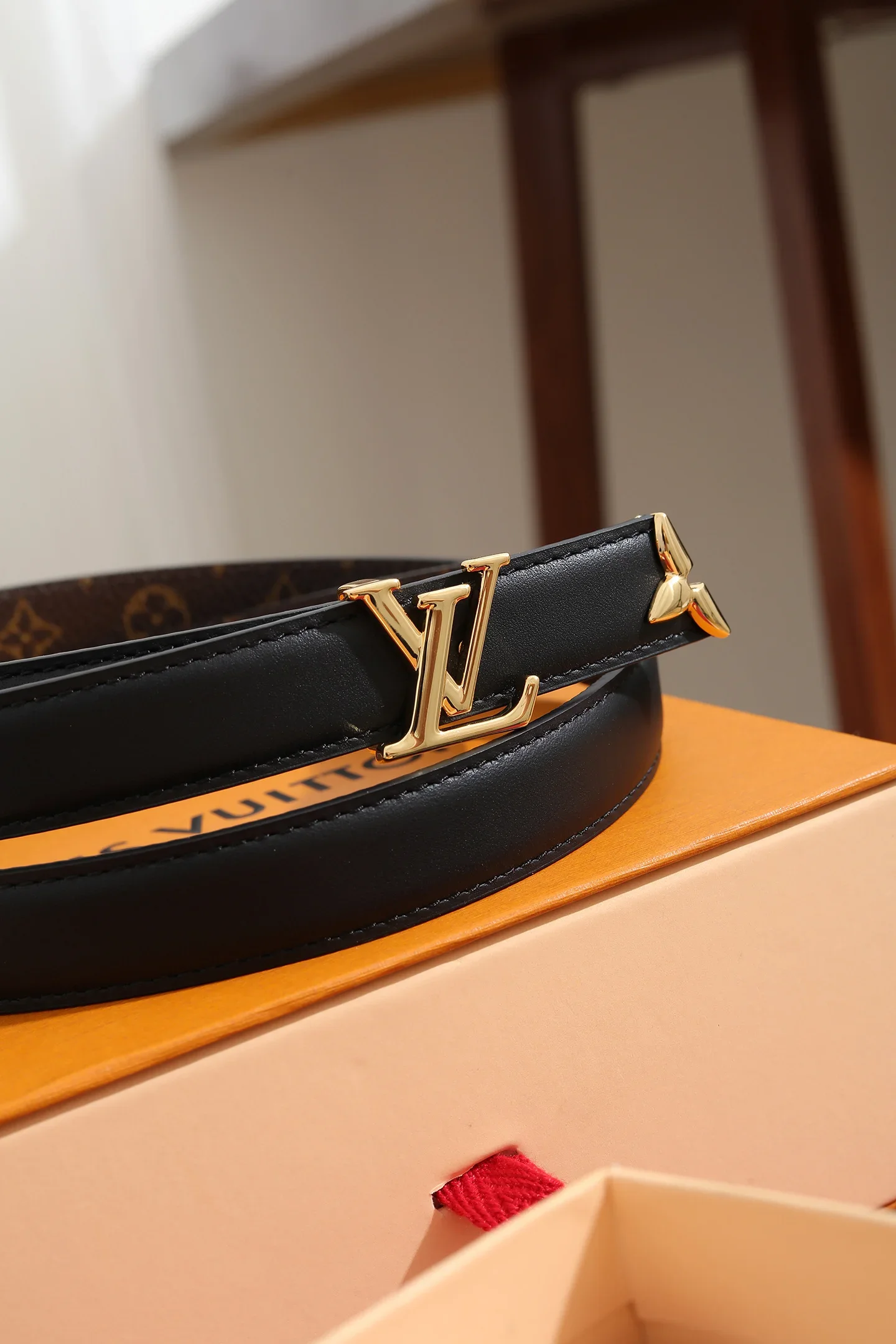 Alternative view of LV Belts Leather Canvas 160202607050652