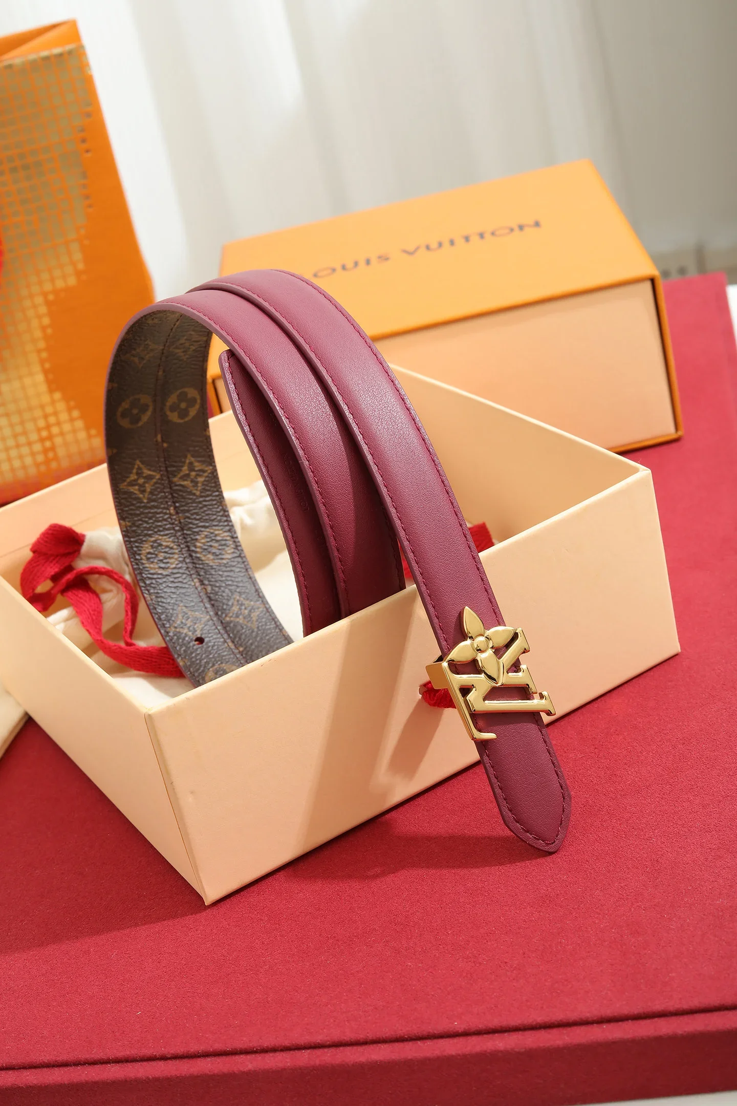 Alternative view of LV Belts Leather Canvas 180202607050637