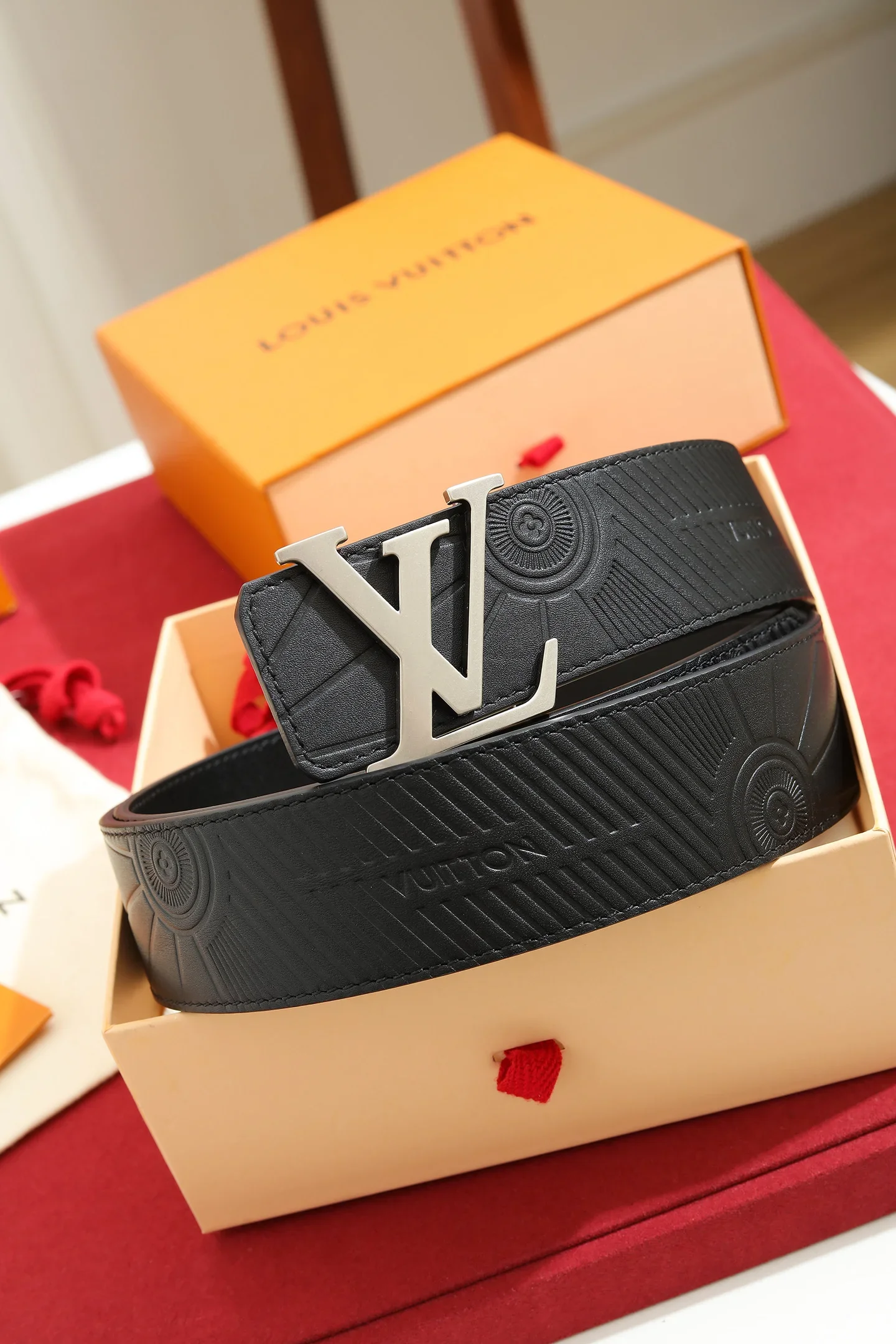 LV Belts Metal 220202607050593
