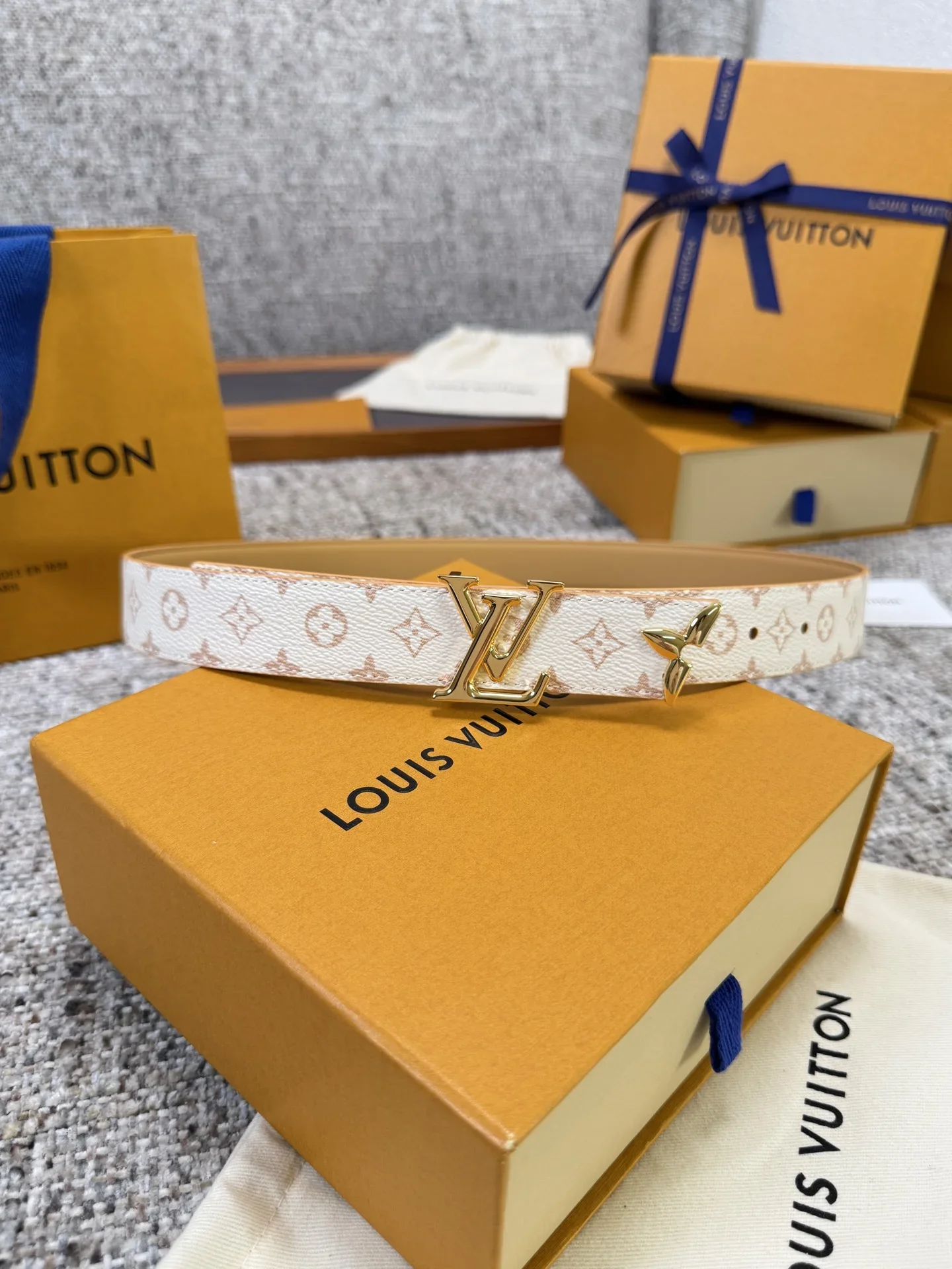 LV Belts Monogram Canvas 3.0cm Width 160202607050818 - Image 9