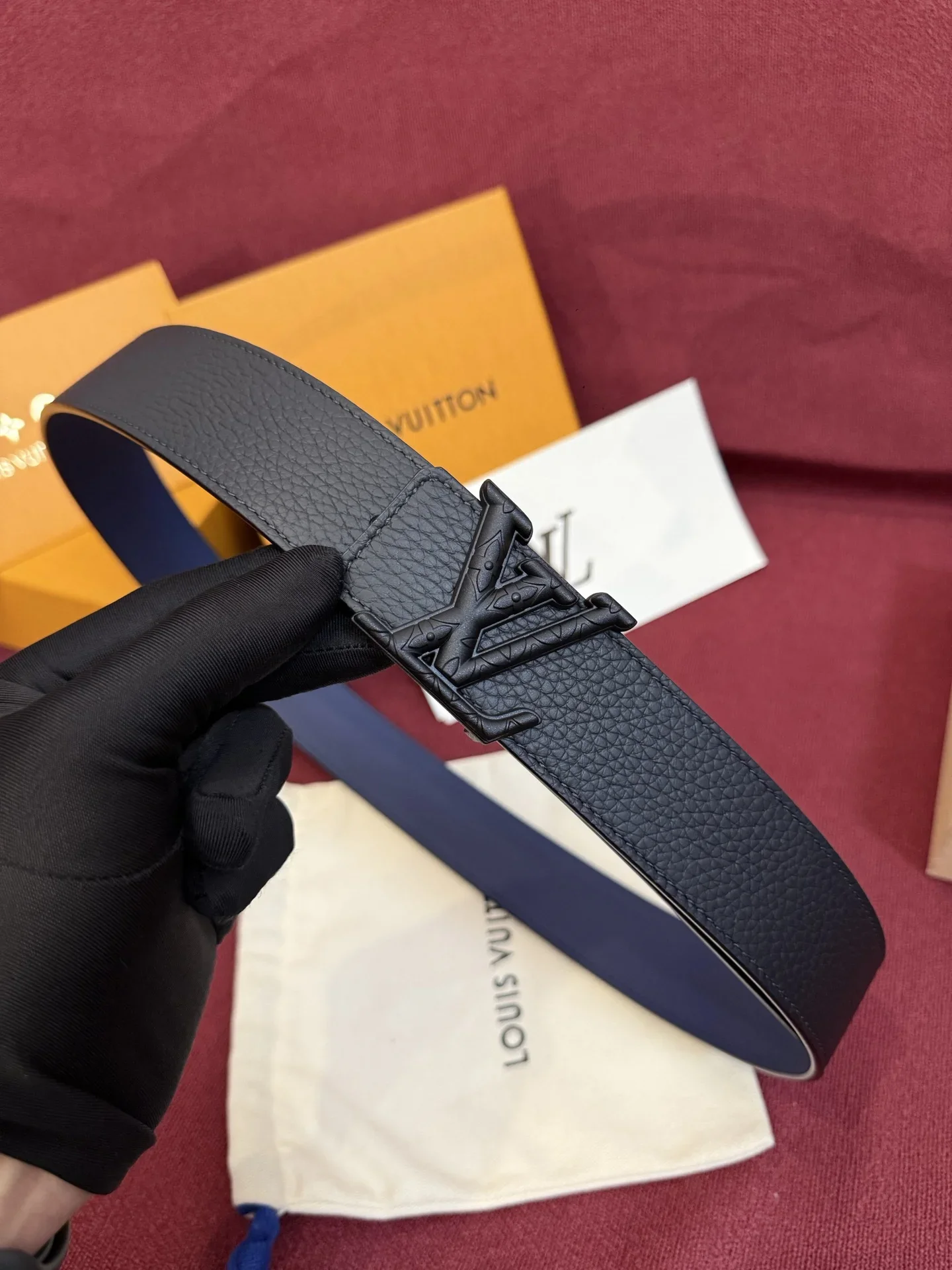 Alternative view of LV Belts Taurillon Leather (Black) 160202607050660