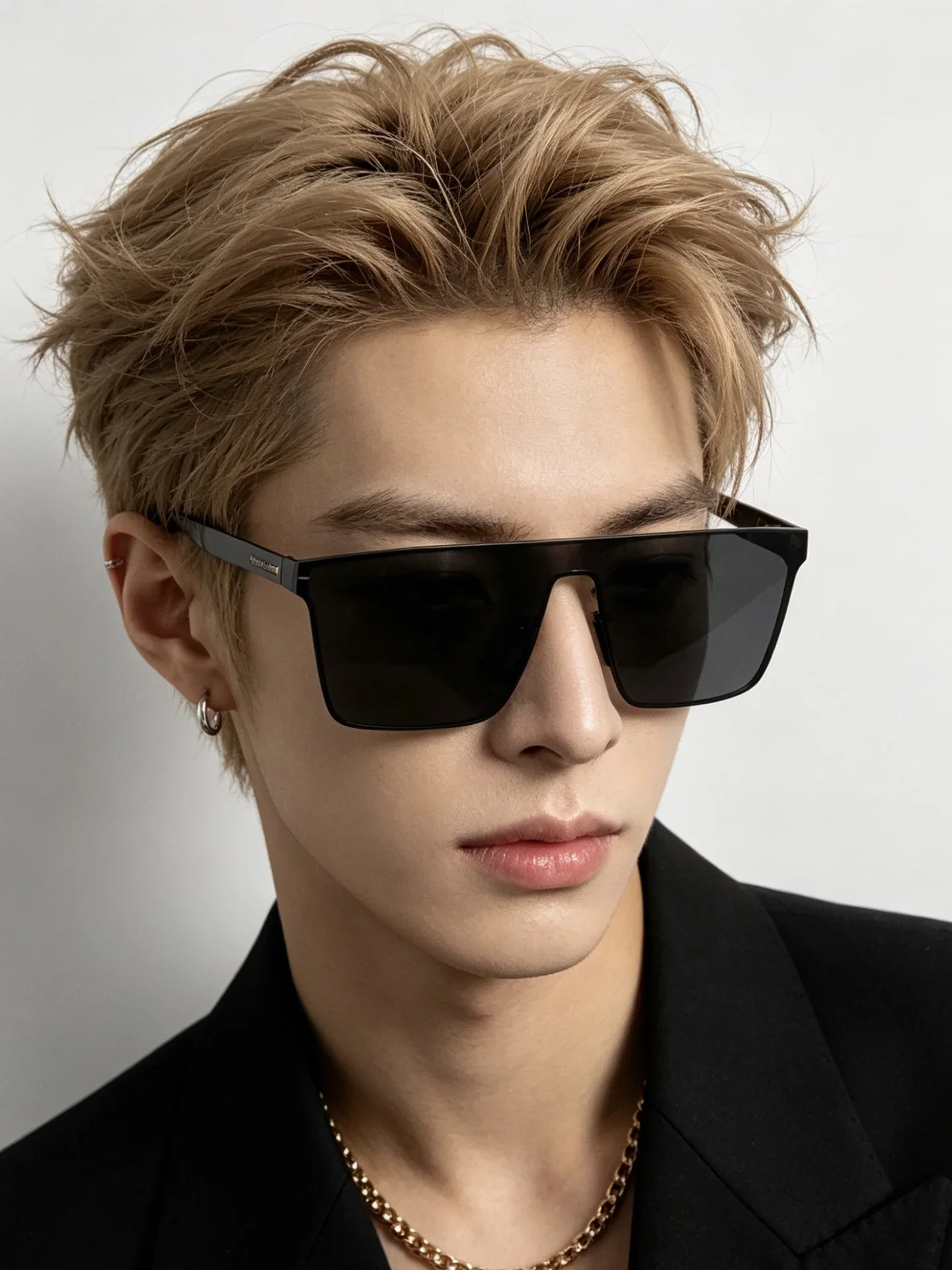 Alternative view of LV Glasses & Sunglasses 95202607020500