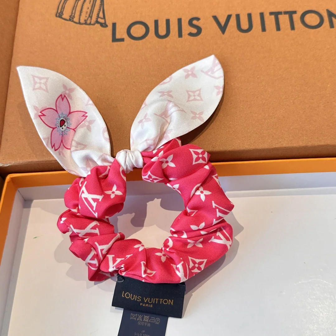 Alternative view of LV Hair Accessories 50202607020509