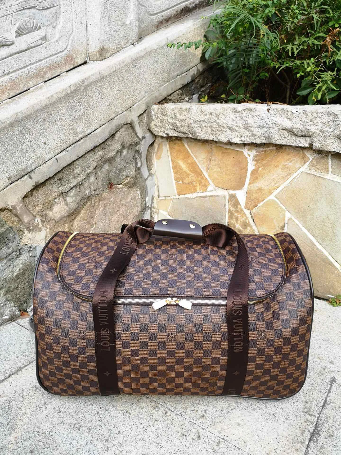 LV Suitcases 20inch32x55x28cm 630202607010135
