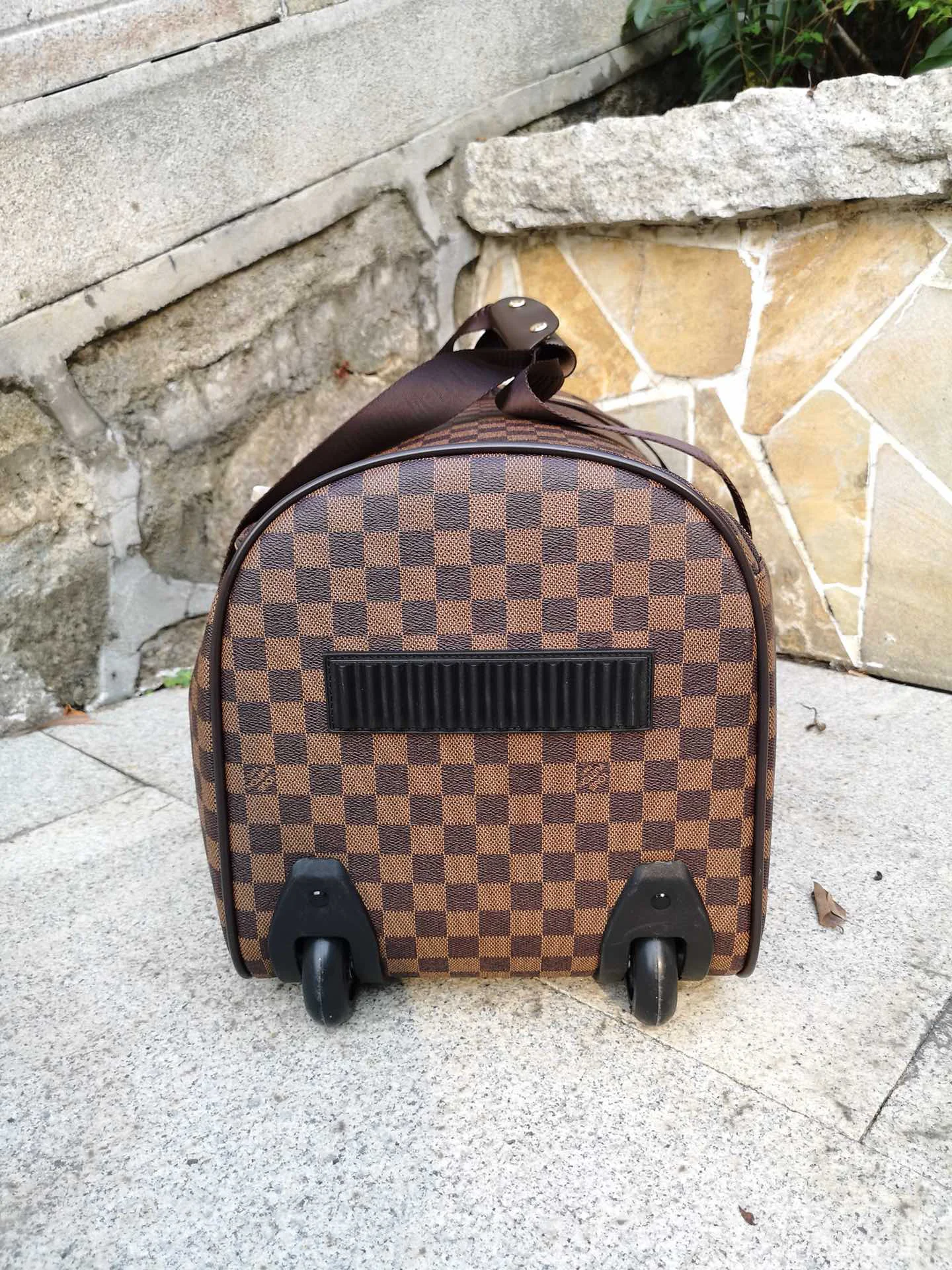 LV Suitcases 20inch32x55x28cm 630202607010135 - Image 7
