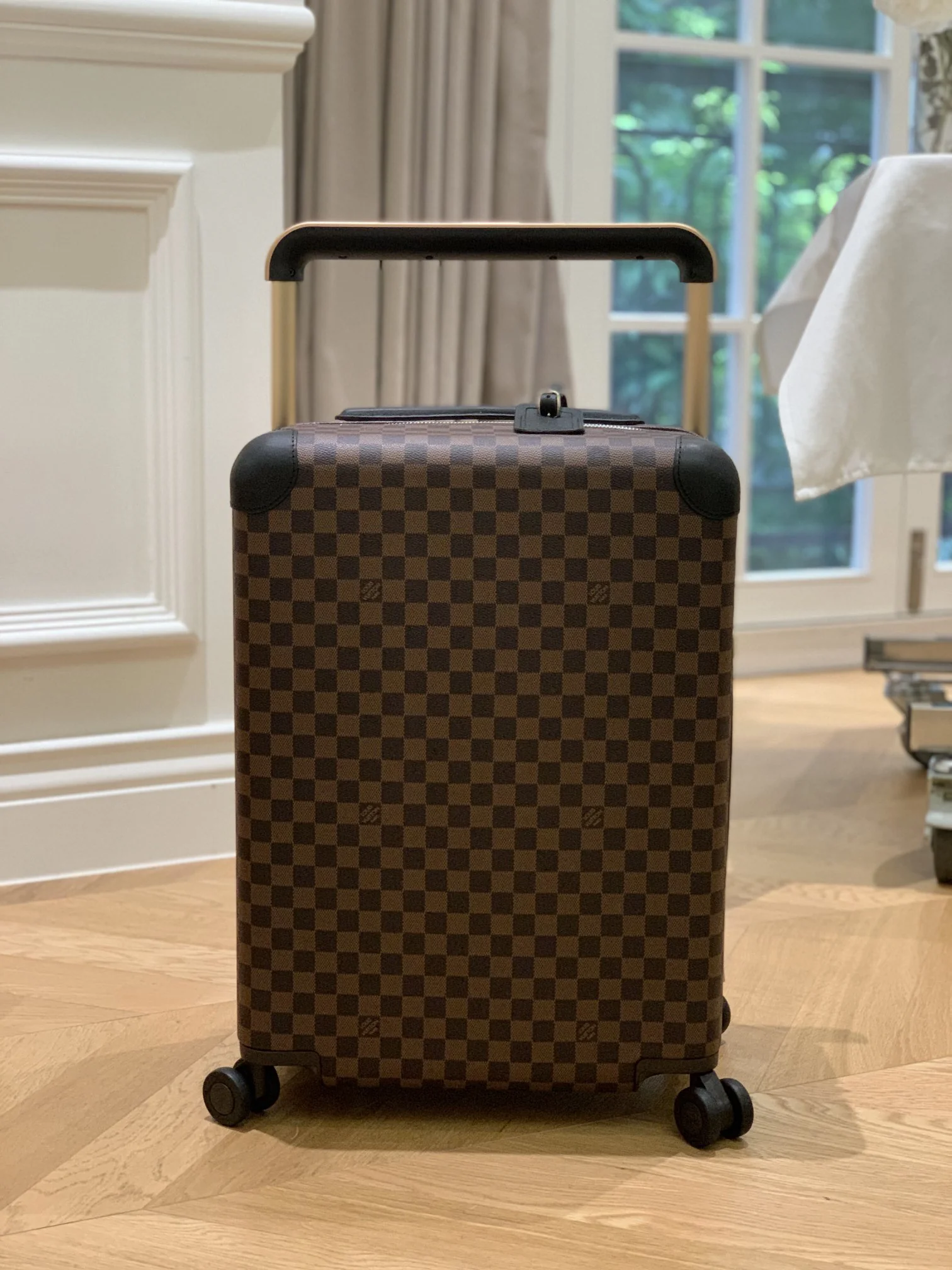 LV Suitcases 38x55x21cm,20inch 980202607010012 - Image 6