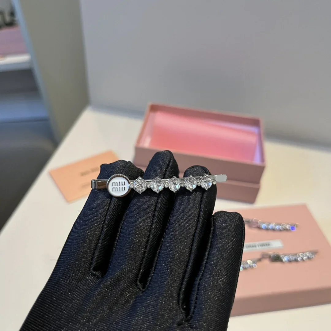 MIU MIU Hair Accessories 50202607020535 - Image 3