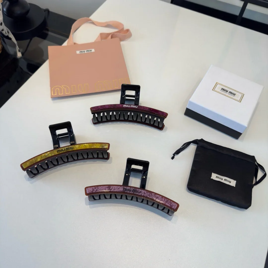 MIU MIU Hair Accessories 50202607020536