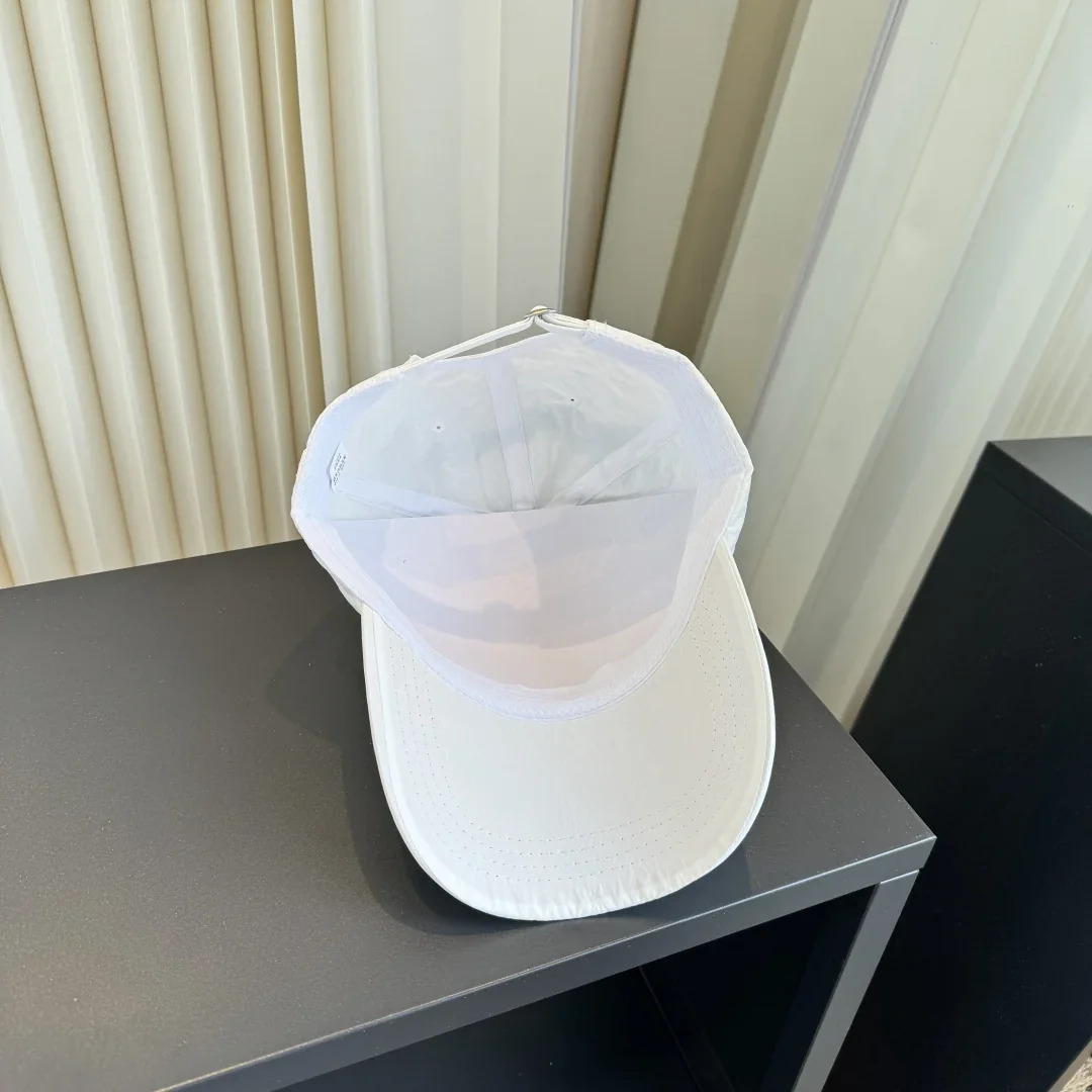MIU MIU Hats & Caps 43202607020538 - Image 8