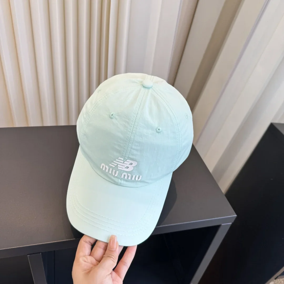 MIU MIU Hats & Caps 43202607020540 - Image 4