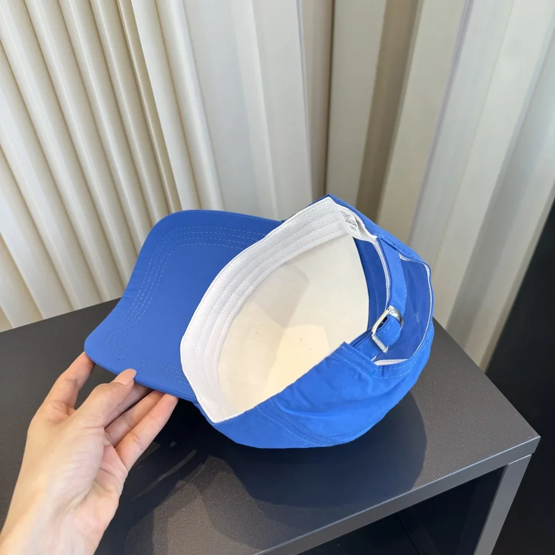 MIU MIU Hats & Caps 43202607020541 - Image 7