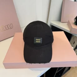 MIU MIU Hats & Caps 45202607020545