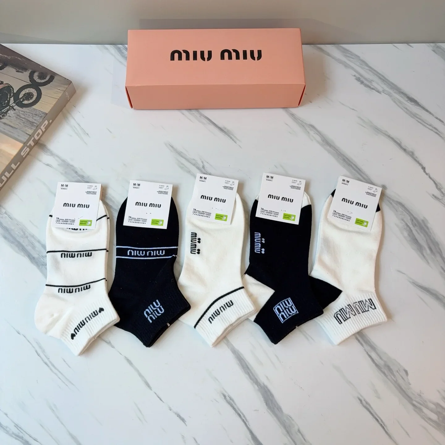 MIU MIU Socks 40202607020547 - Image 3