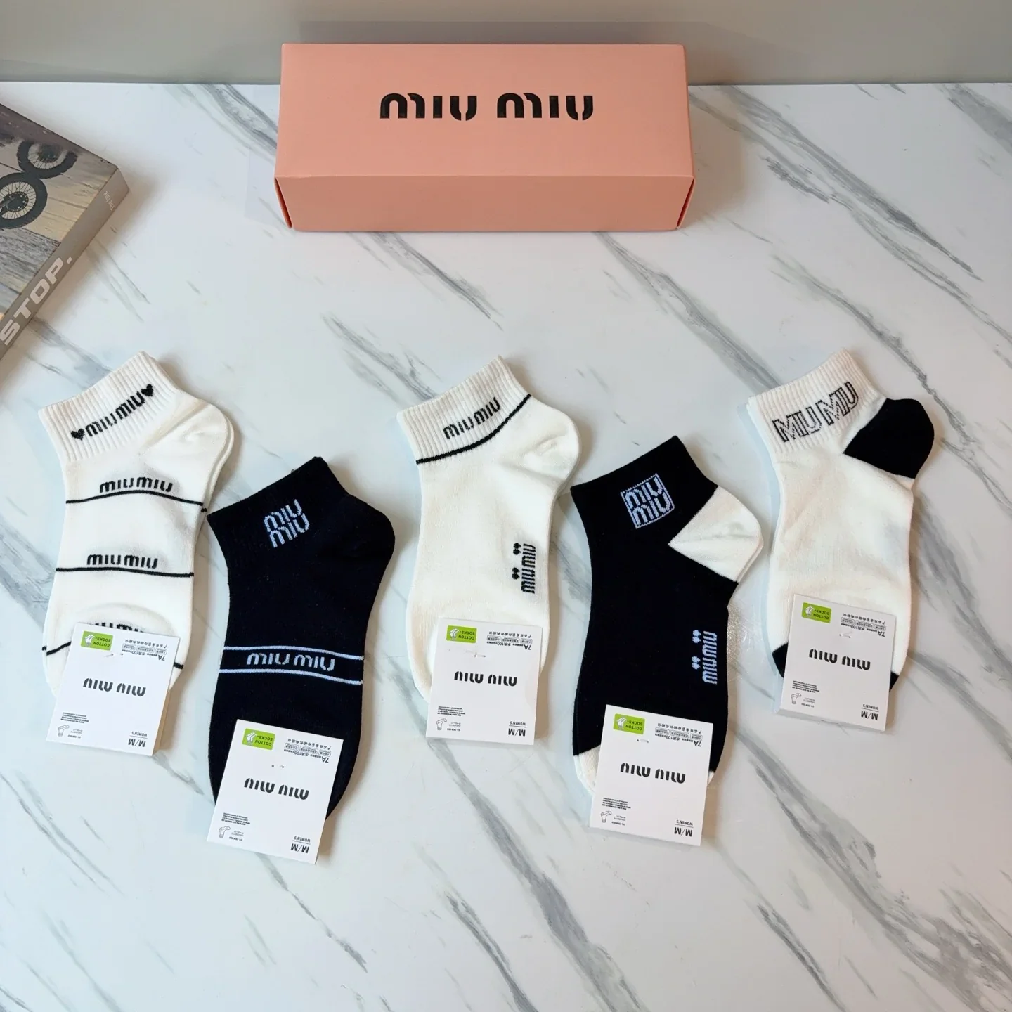 MIU MIU Socks 40202607020547 - Image 9