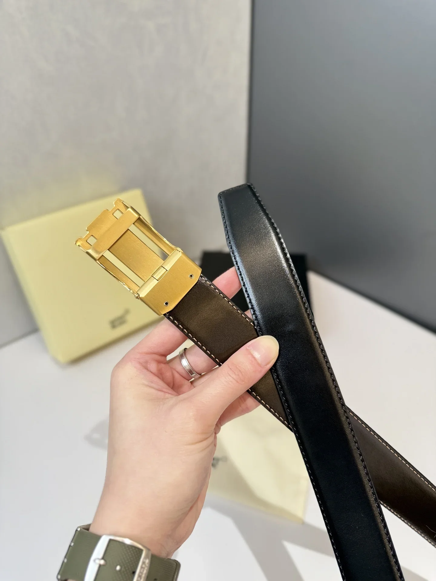 MONTBLANC Belts Calfskin Leather (Black) 170202607050699 - Image 5