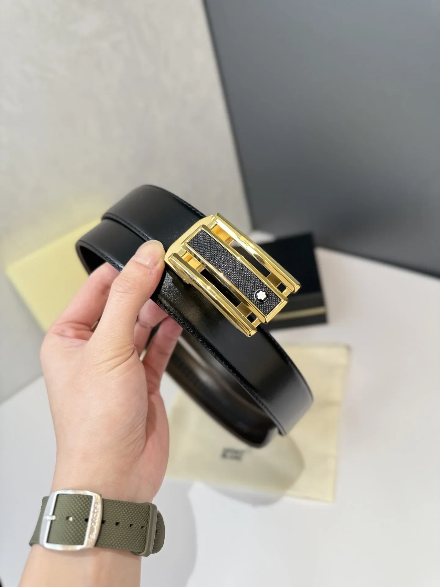 MONTBLANC Belts Calfskin Leather (Black) 170202607050699 - Image 6