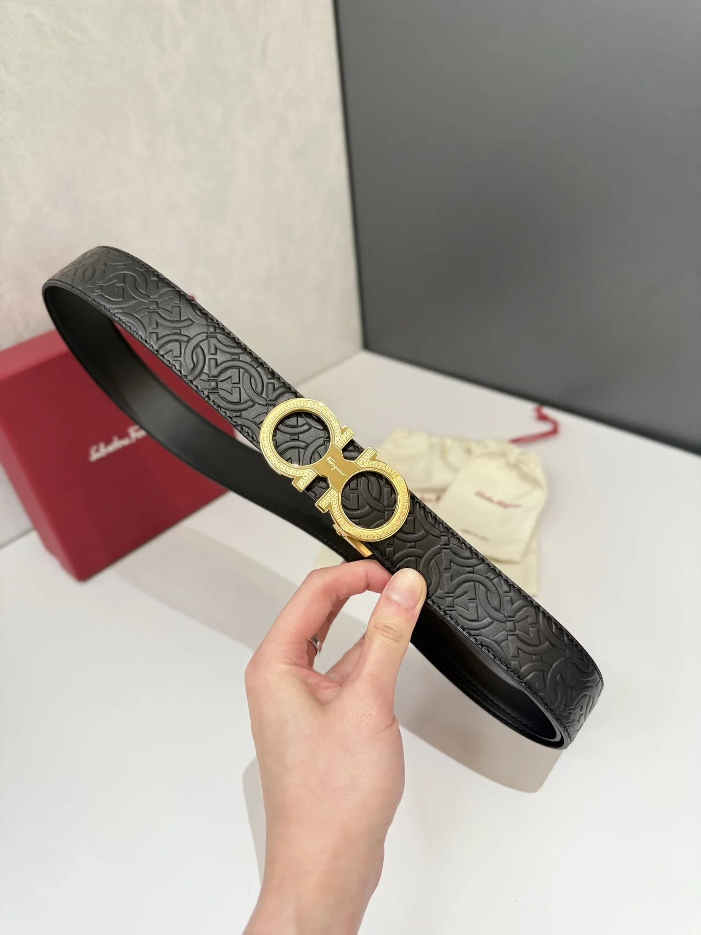 MONTBLANC Belts Embossed Leather (Black) 170202607050700