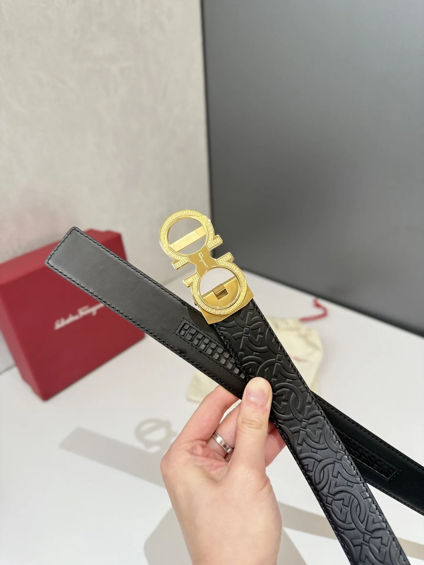 MONTBLANC Belts Embossed Leather (Black) 170202607050700 - Image 3