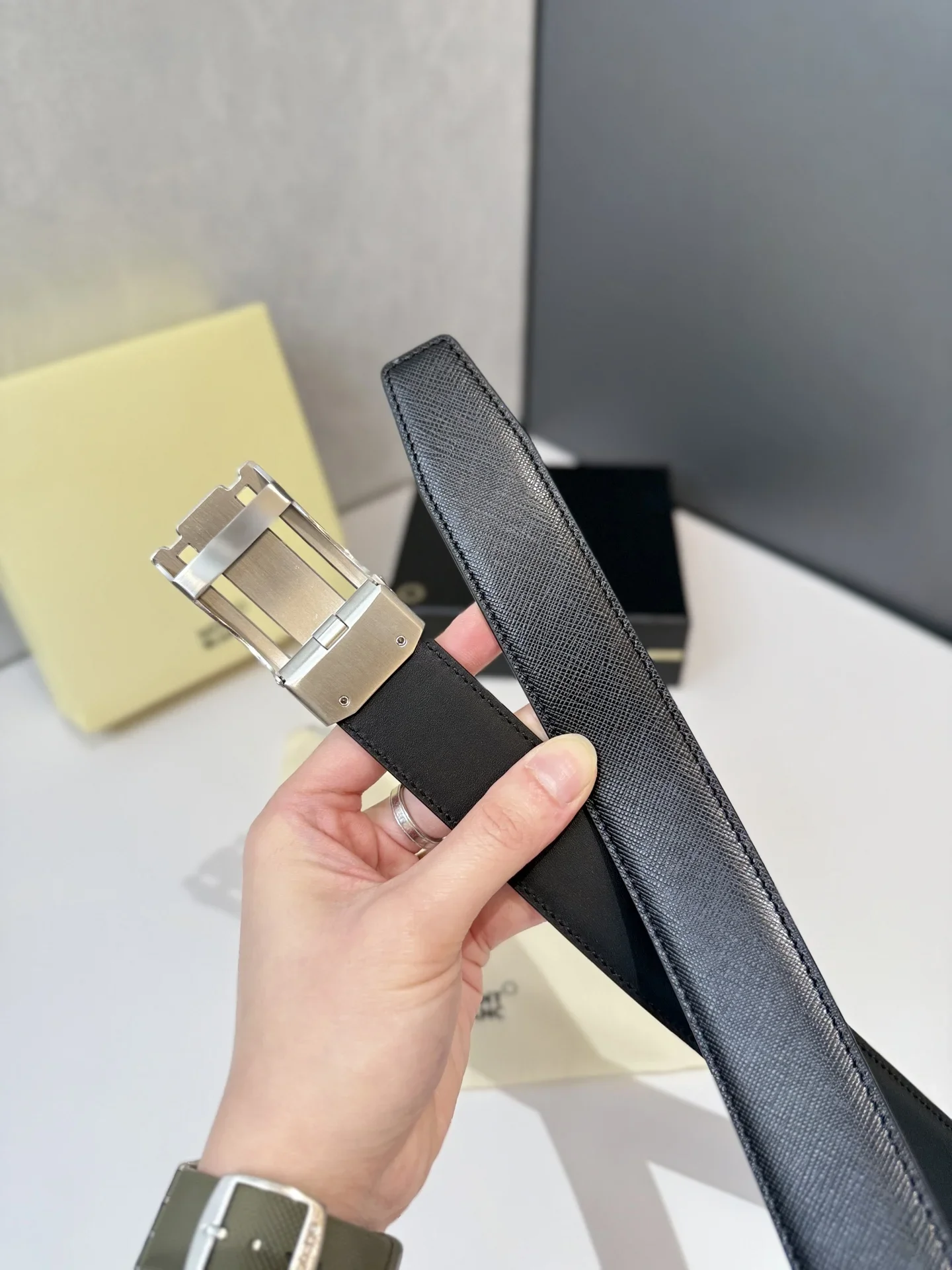 MONTBLANC Belts Saffiano Leather (Black) 170202607050707 - Image 5