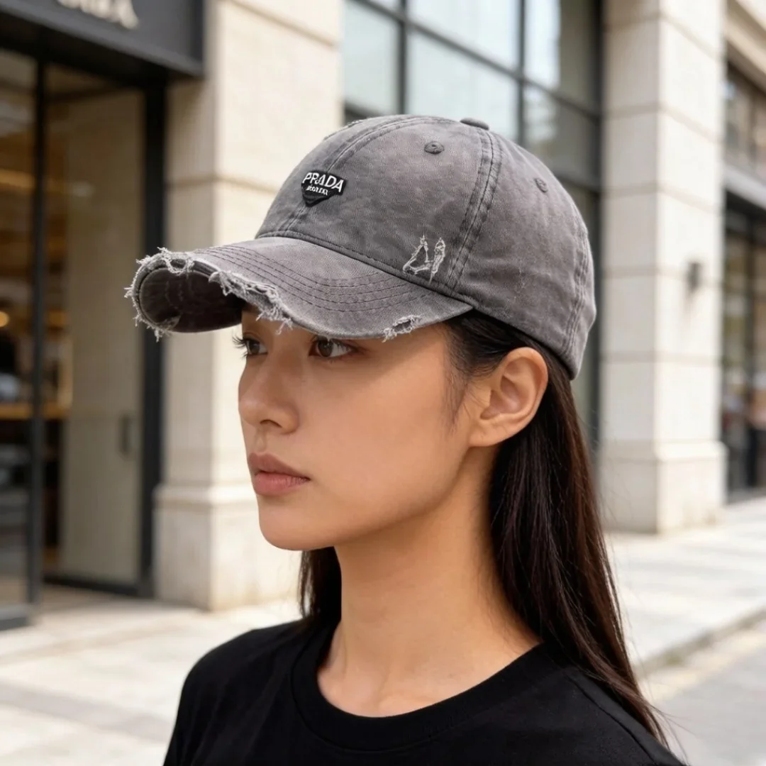 PRADA Hats & Caps 50202607020577