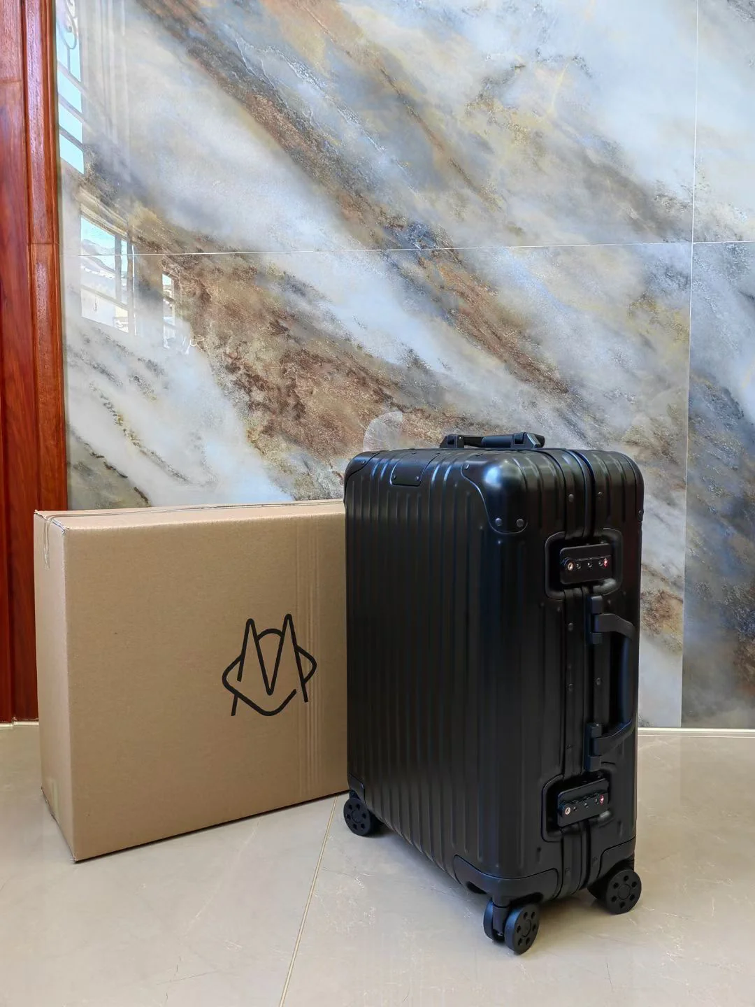 RIMOWA Suitcases 20inch,26inch,30inch 550202607010096 - Image 2