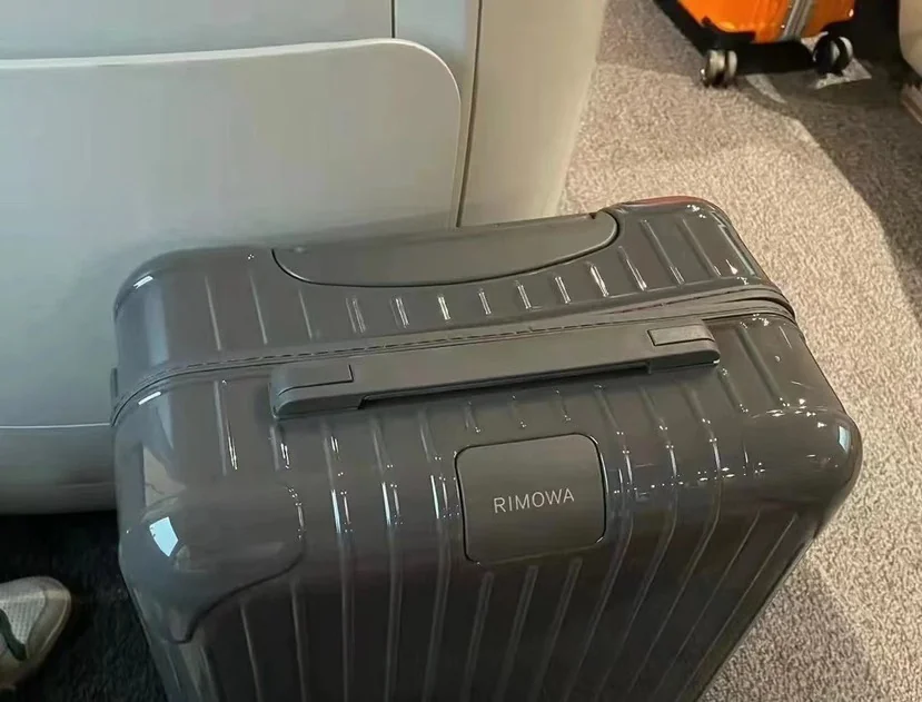 RIMOWA Suitcases 20inch 350202607010166 - Image 3