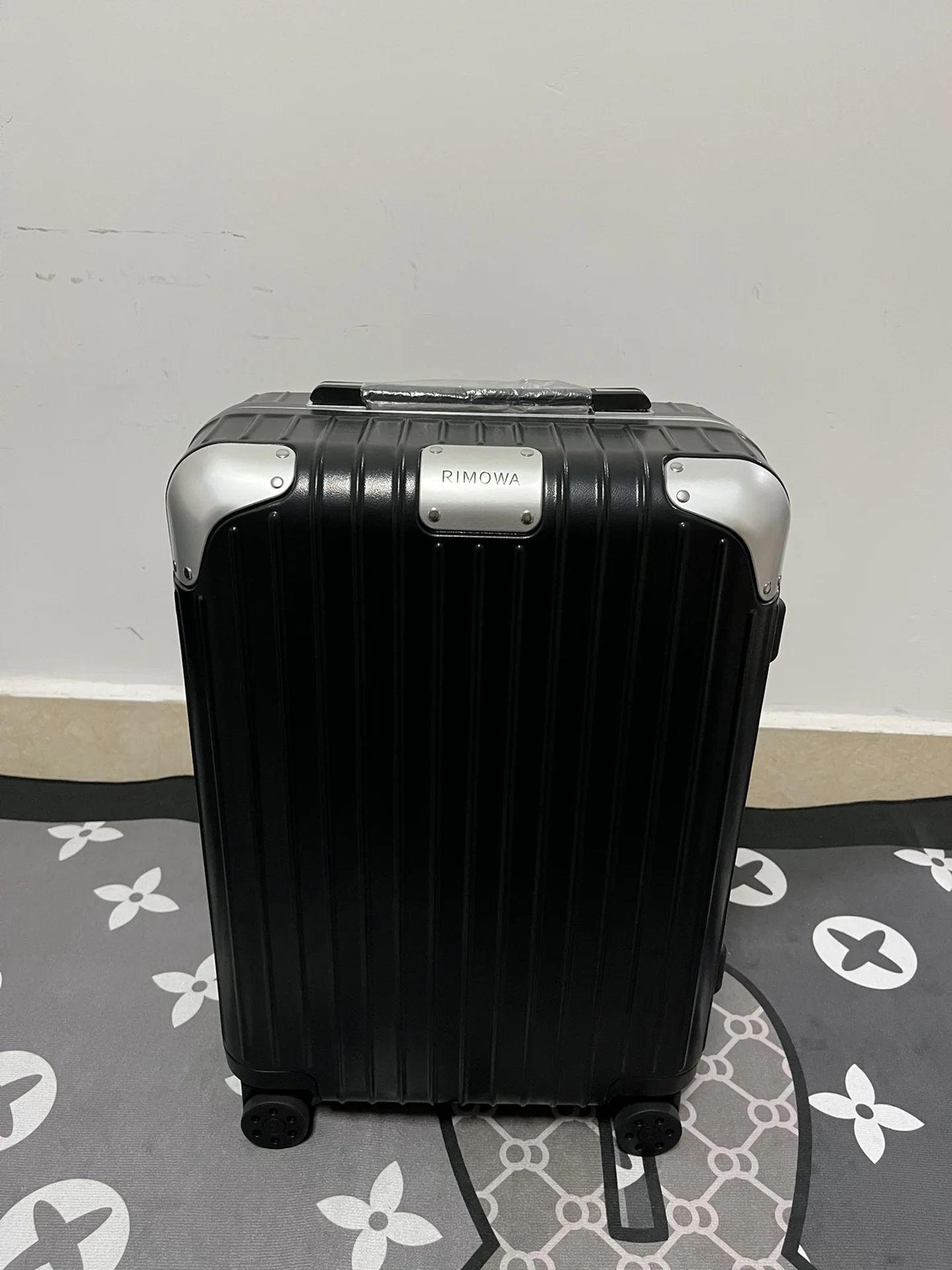 RIMOWA Suitcases 21inch 550202607010145